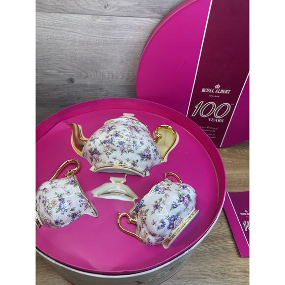 Royal Albert 100 Years 1940 English Chintz Tea Set-Teapot, Sugar, Creamer In Box - Picture 2 of 13